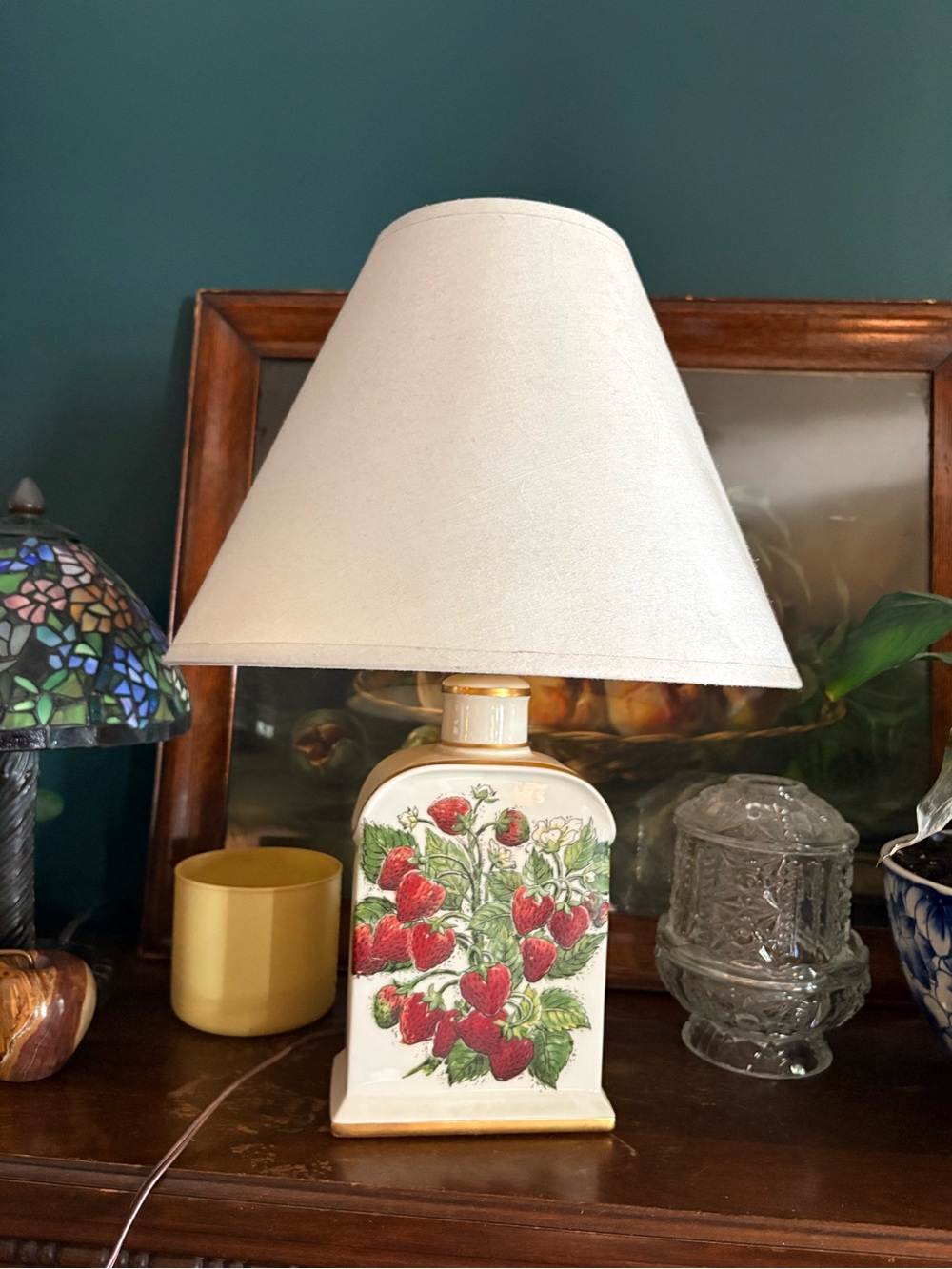Vintage Hand Painted Porcelain Strawberry Lamp
